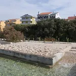 Appartement Family Friendly Seaside Kozino, Zadar - 6184 *