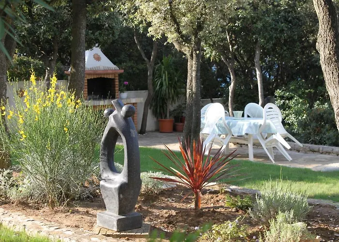 Family Friendly Seaside Apartments Kozino, Zadar - 6184 Apartman *