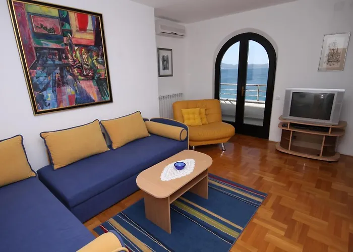 Family Friendly Seaside Apartments Kozino, Zadar - 6184