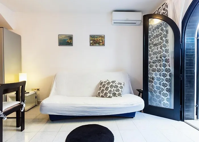 Family Friendly Seaside Kozino, Zadar - 6184 Apartmán Petrcane