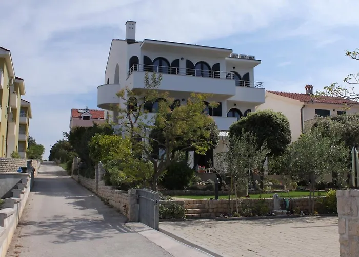 Family Friendly Seaside Kozino, Zadar - 6184 Petrcane