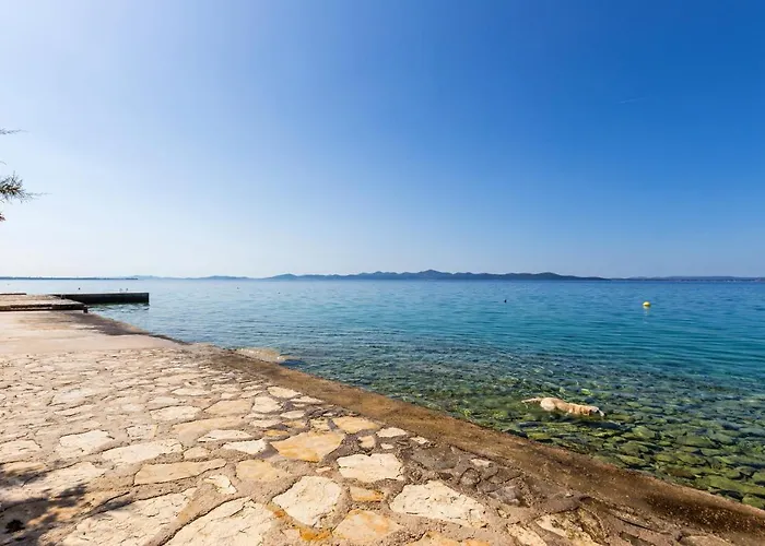 Family Friendly Seaside Kozino, Zadar - 6184 Apartmán Petrcane